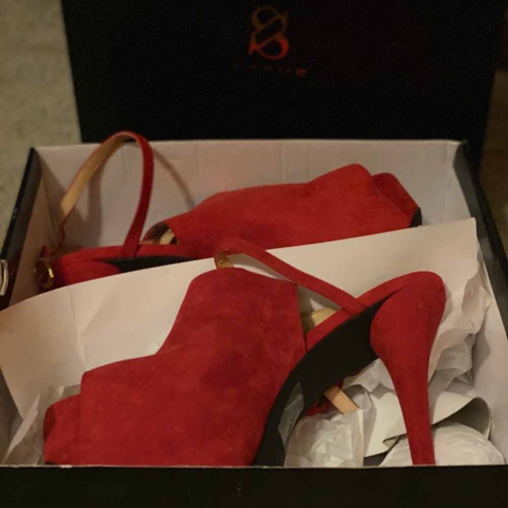 Just Fab shoes - Picture 2 of 4